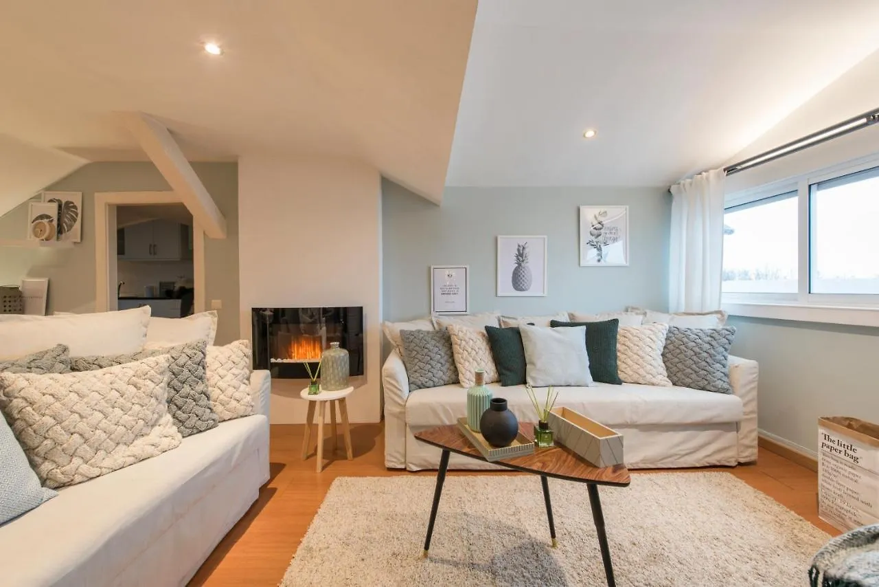 Lisbon Apartment Bairro Alto 4 0*,