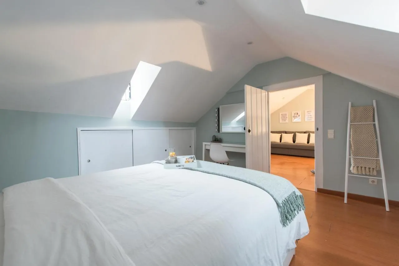 Lisbon Apartment Bairro Alto 4