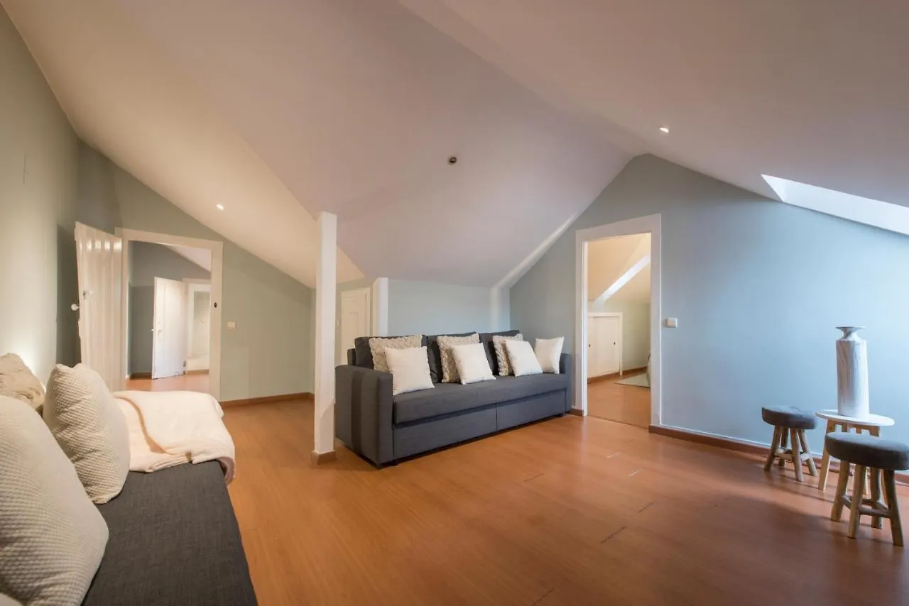 Lisbon Apartment Bairro Alto 4